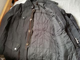 Abrigo GABARDINA negra MASSIMO DUTTI (L-40) imperm