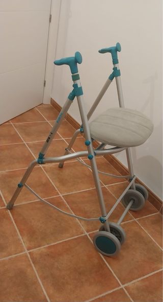 Andador aluminio FORTA Kamaleon con asiento