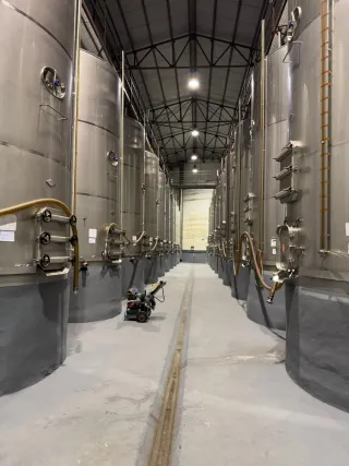 20 depósitos inox 30.000 L