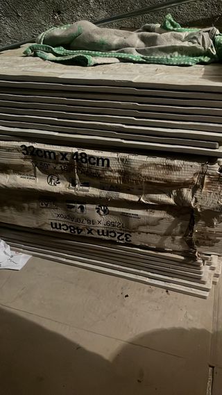 Porcelánico Andes Marfil 32x48 - 33 plaquetas