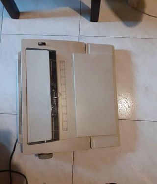 Máquina de escribir Olympia Prestige