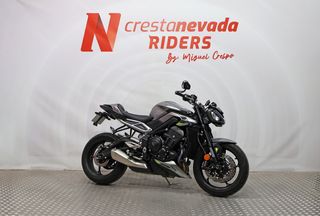 Triumph Street Triple R
