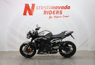 Triumph Street Triple R