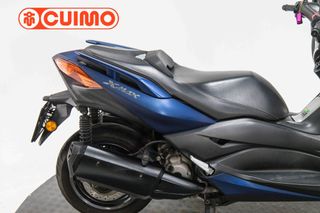 YAMAHA XMAX 300