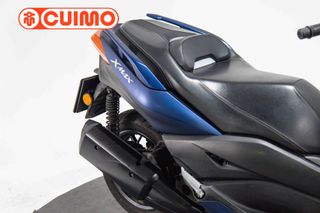 YAMAHA XMAX 300