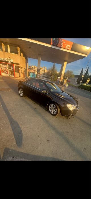 se cambia o se vende Volkswagen Eos 2008