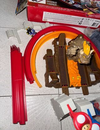 Pista Hot Wheels Mario Kart Castillo Bowser