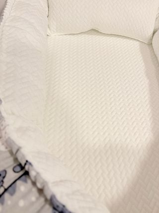 Nido reductor cuna bebé colecho