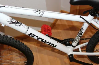 Bicicleta 24 pulgadas. Como NUEVA.