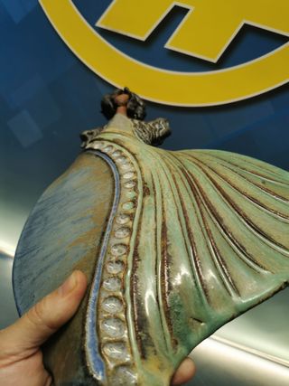 Figura decorativa, ceramica, 45x18 cm.