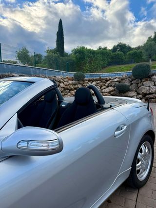 Mercedes-Benz SLK 200