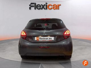 Peugeot 208 5P ALLURE 1.2L PureTech 60KW (82CV)