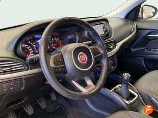 Fiat Tipo 1.4 16v Easy 70kW (95CV) gasolina 5p.