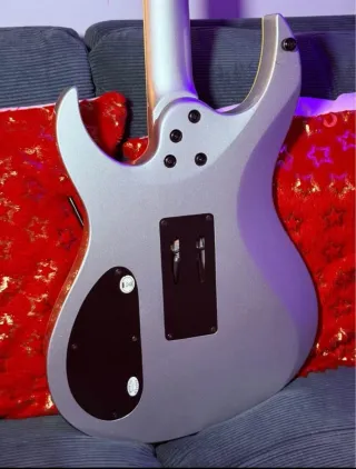 Washburn Renegade HM Series Guitarra Eléctrica