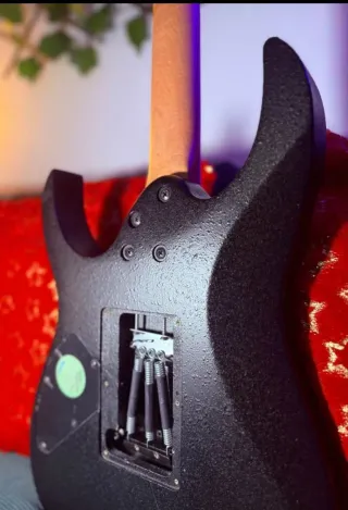 Guitarra Eléctrica Ibanez RG350DX/RGR320EX