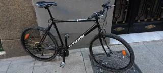 Bicicleta BTWIN montaña negra