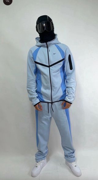 Conjunto Nike Tech Fleece Oversize Azul