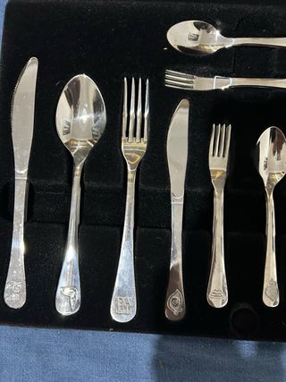 Cubertería Dalí 2004