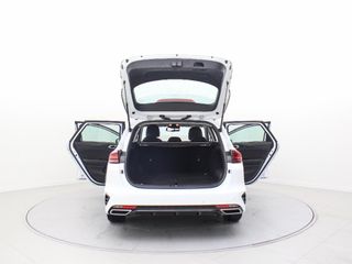 KIA CEED 1.6 GDI PHEV ETECH TOURER 141 5P