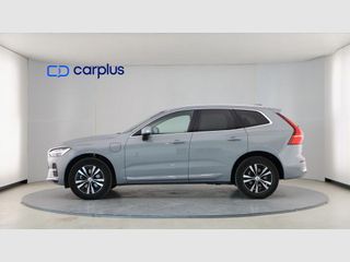 Volvo XC60 2.0 T6 AWD Recharge Core Auto