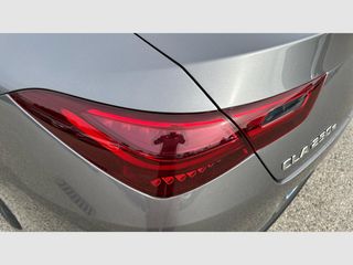 Mercedes Benz CLA CLA 250 e