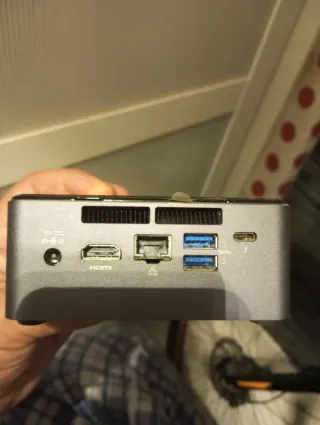 Intel NUC NUC5i5RYH Mini PC