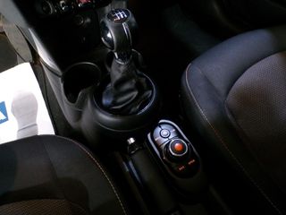 MINI MINI ONE D 5 PUERTAS