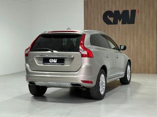 VOLVO XC60 2.0 D4 Momentum Auto