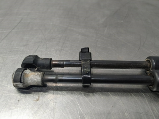 AMORTIGUADORES MALETERO / PORTON MASERATI COUPE 3