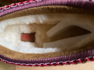 UGG Tasman talla 40 marrón