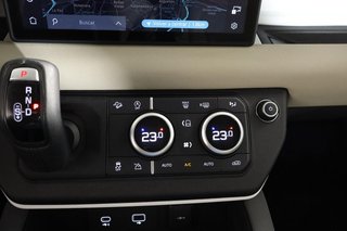 Land Rover Defender 90 3.0 D200 MHEV SE 200cv