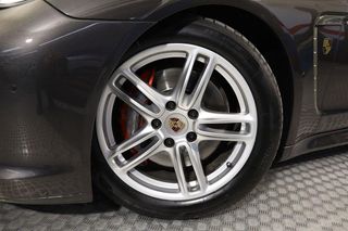 Porsche Panamera 3.0 TD 250cv