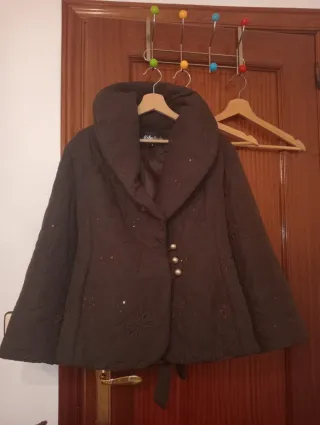 Abrigos mujer beige y marrón