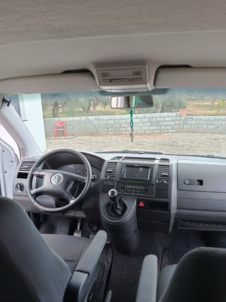 Volkswagen Caravelle 2005