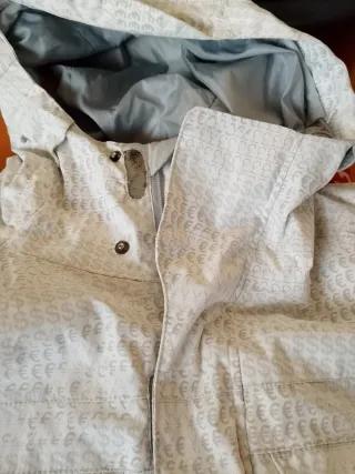 Chaqueta DC Gris y Blanca