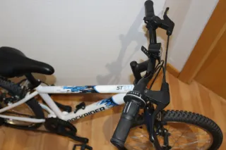 Bicicleta niño 20 pulgadas. Nueva.