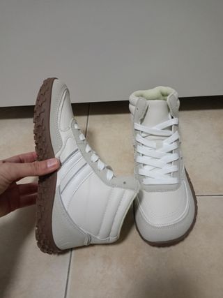 Zapatillas botines barefoot 38