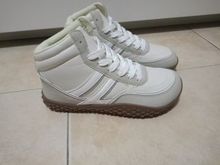 Zapatillas botines barefoot 38