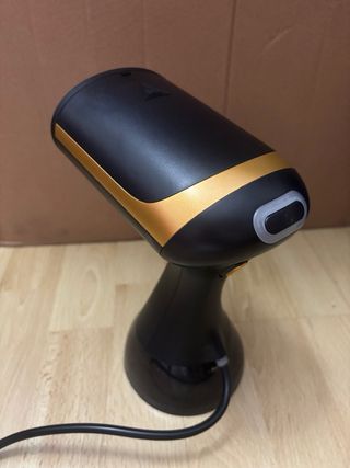 Plancha Vertical Vapor Negra y Dorada