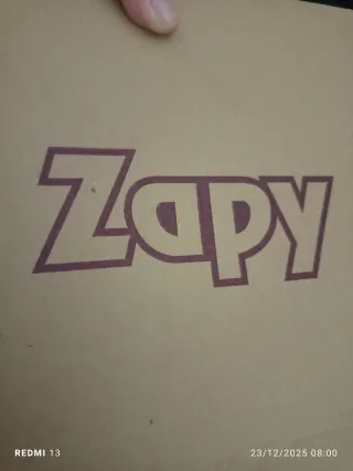 Botas Zapy, talla 35.