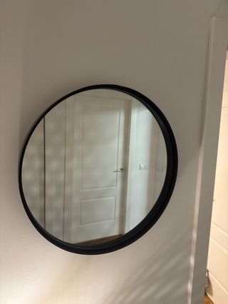 Espejo y lámpara recibidor madera