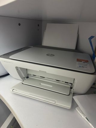 Impresora HP DeskJet 2720e