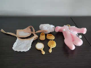 Armario Juguetes Barriguitas cuna, trona ect