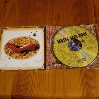 CD Madonna Music 2001