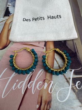 Pendientes Des Petits Hauts dorados y turquesa