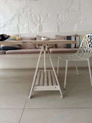 Mesa de madera decapada blanca 215x90