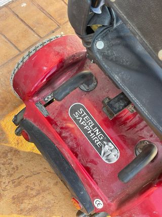 Scooter eléctrico Sterling rojo
