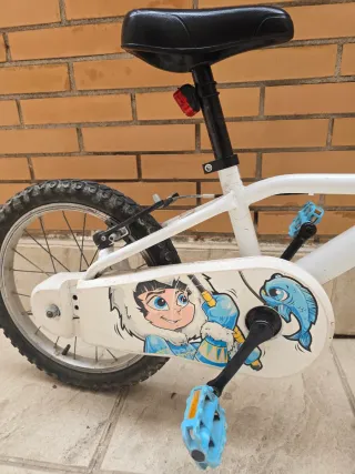 Bicicleta infantil 5-7 años BTWIN (decathlon)