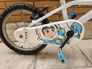 Bicicleta infantil 5-7 años BTWIN (decathlon)