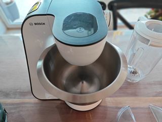 Amasadora Bosch como nueva + Accesorios